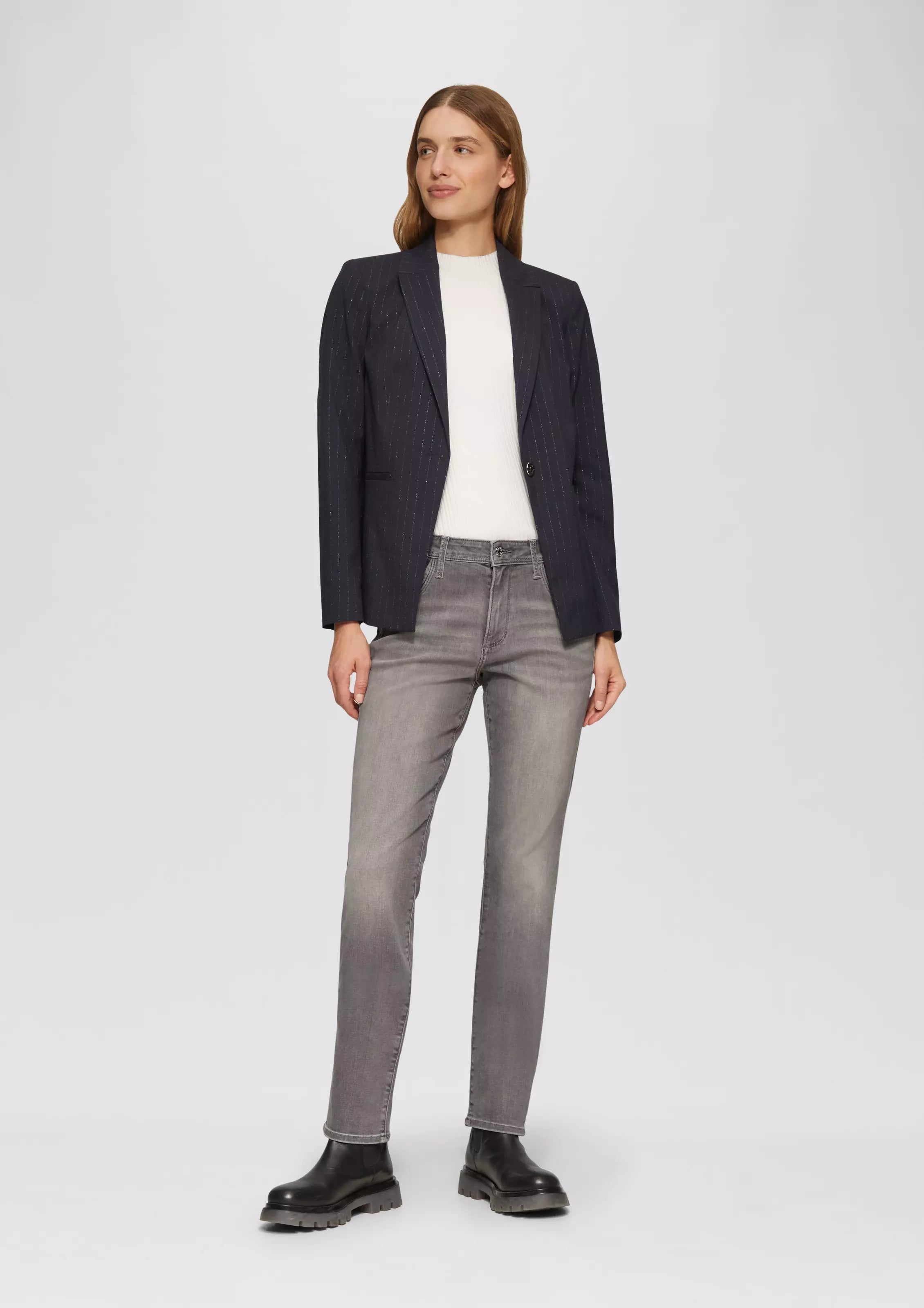 s.Oliver Betsy Slim Fit Mid Rise Jeans