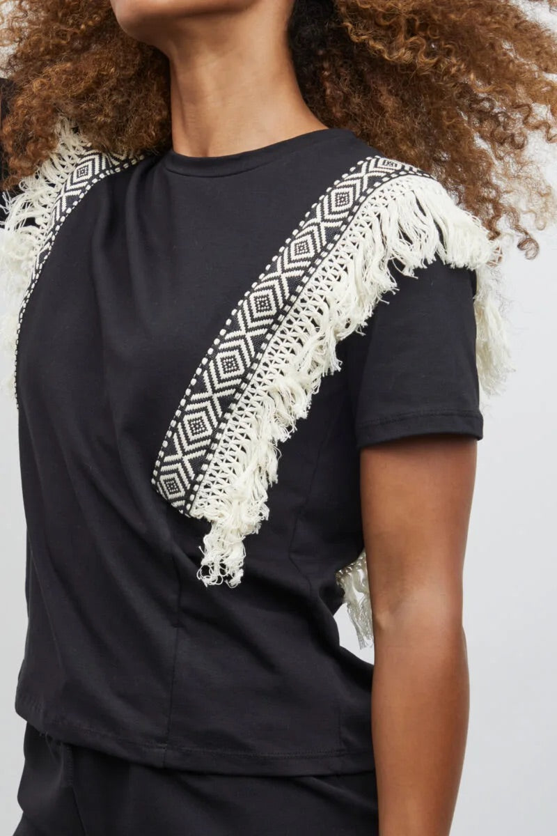 Sorbet Santi T-Shirt with Geometric Trim and Fringe