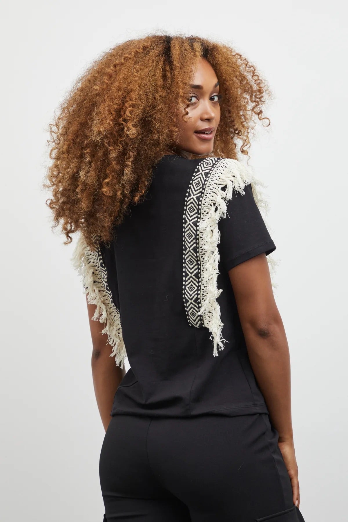 Sorbet Santi T-Shirt with Geometric Trim and Fringe