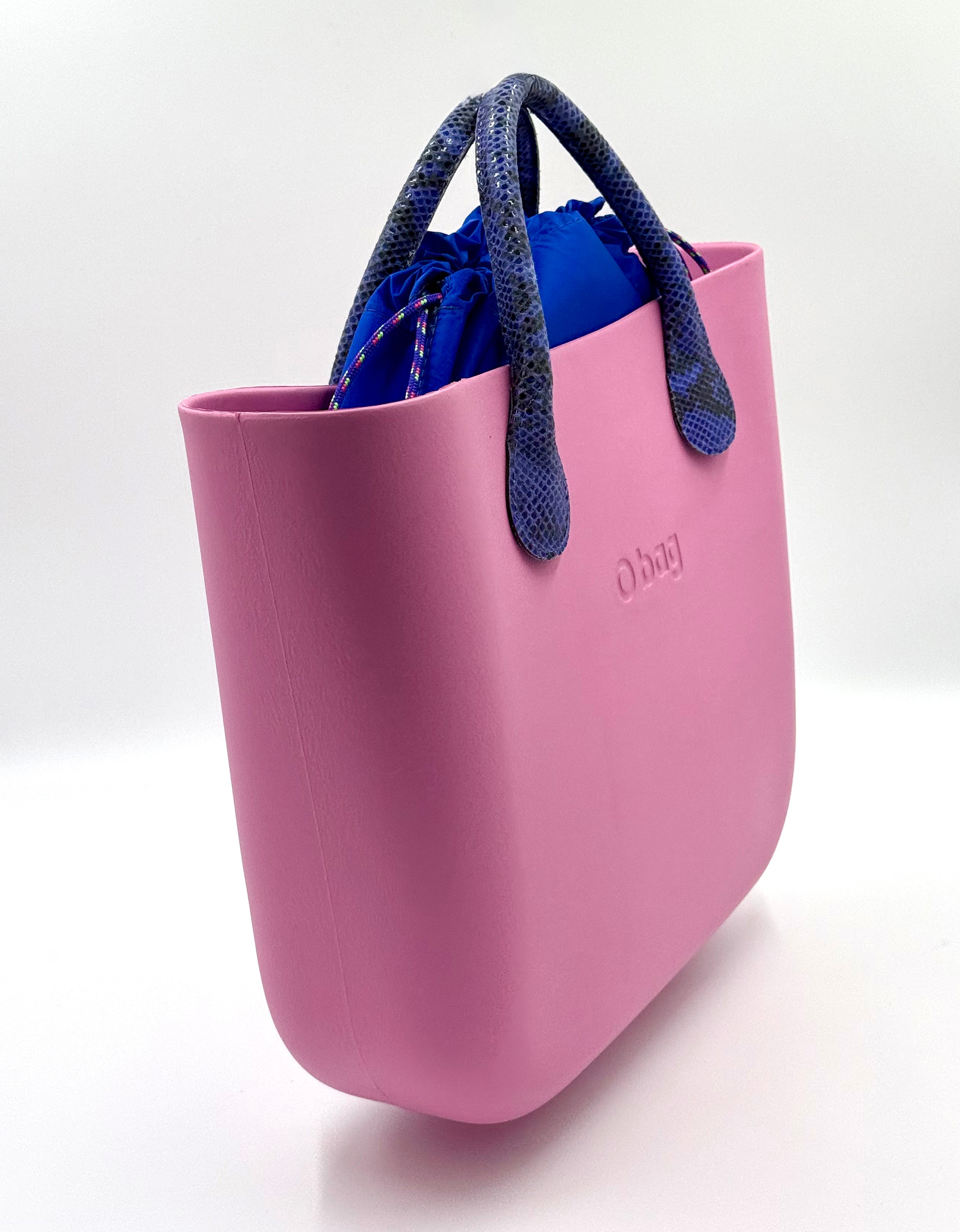 O bag – mauve bag with blue inner bag and snake-print handles
