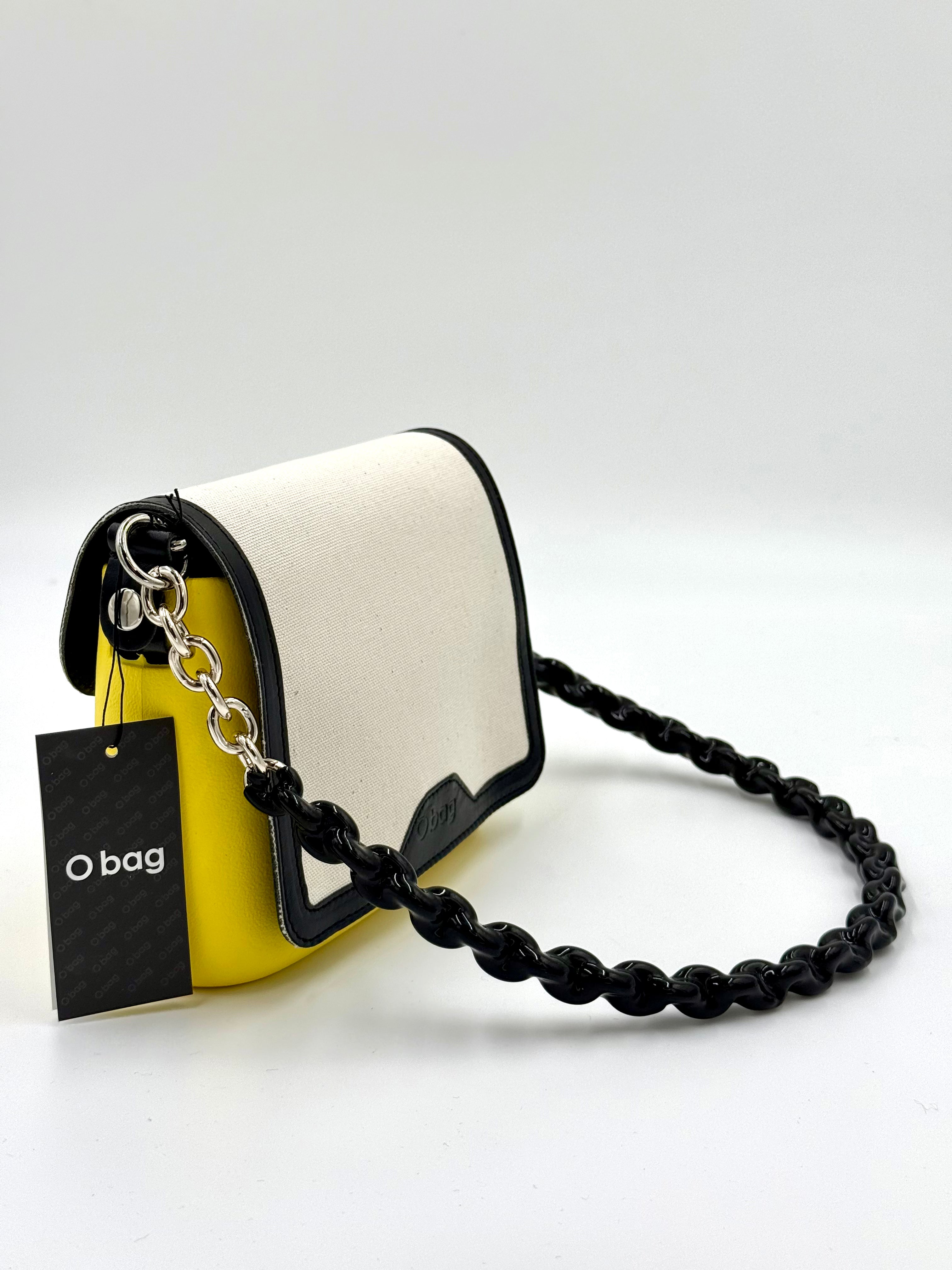 O bag Pocket bag - compact crossbody