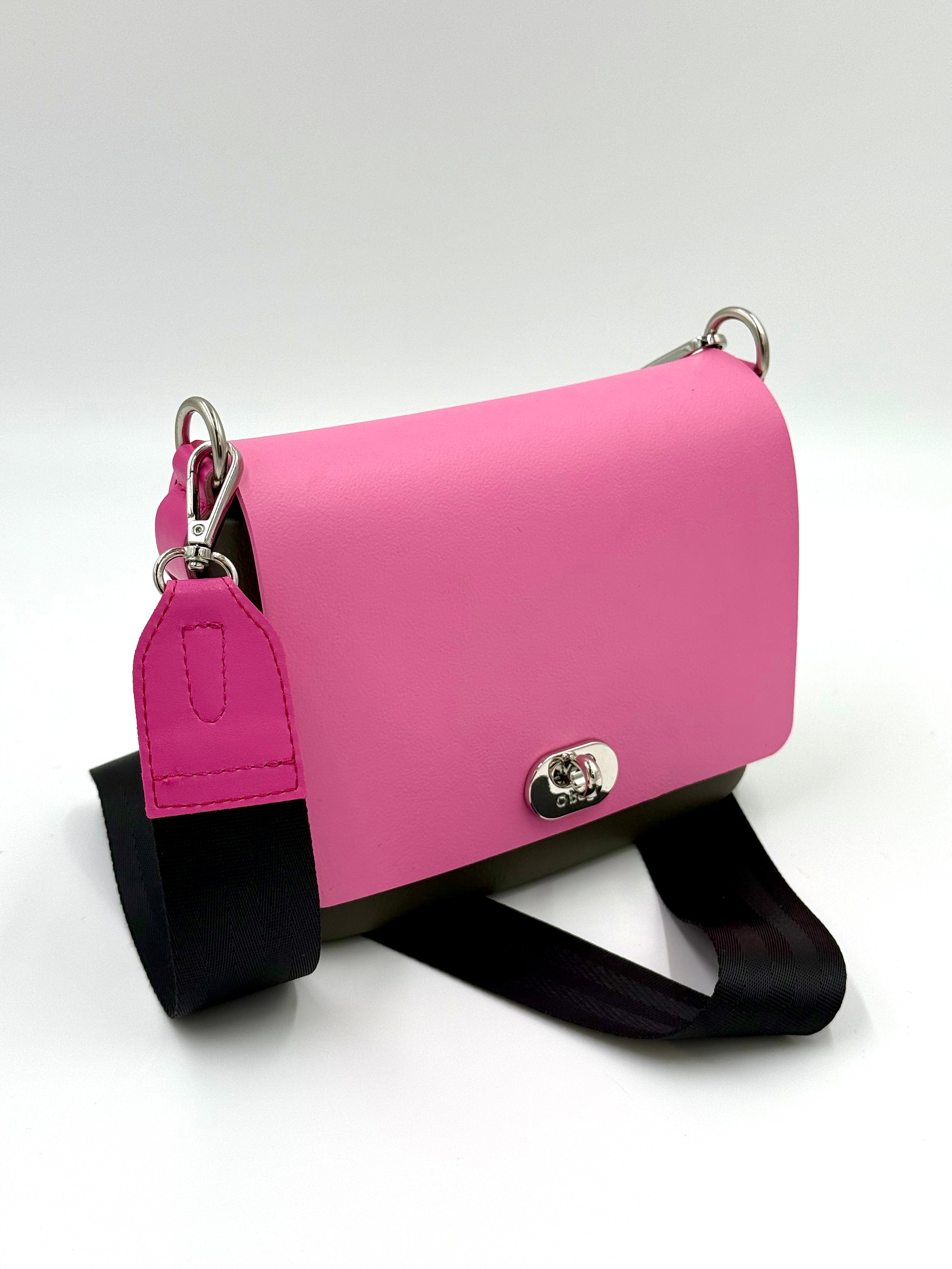 O bag mini crossbody (O Pocket style) – khaki body, powder pink lid, twist lock