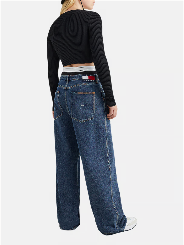 Tommy Jeans Essential Badge Cardigan – Black