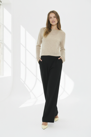 ANELISZ BOATNECK Jumper - Lifestyle Full Body