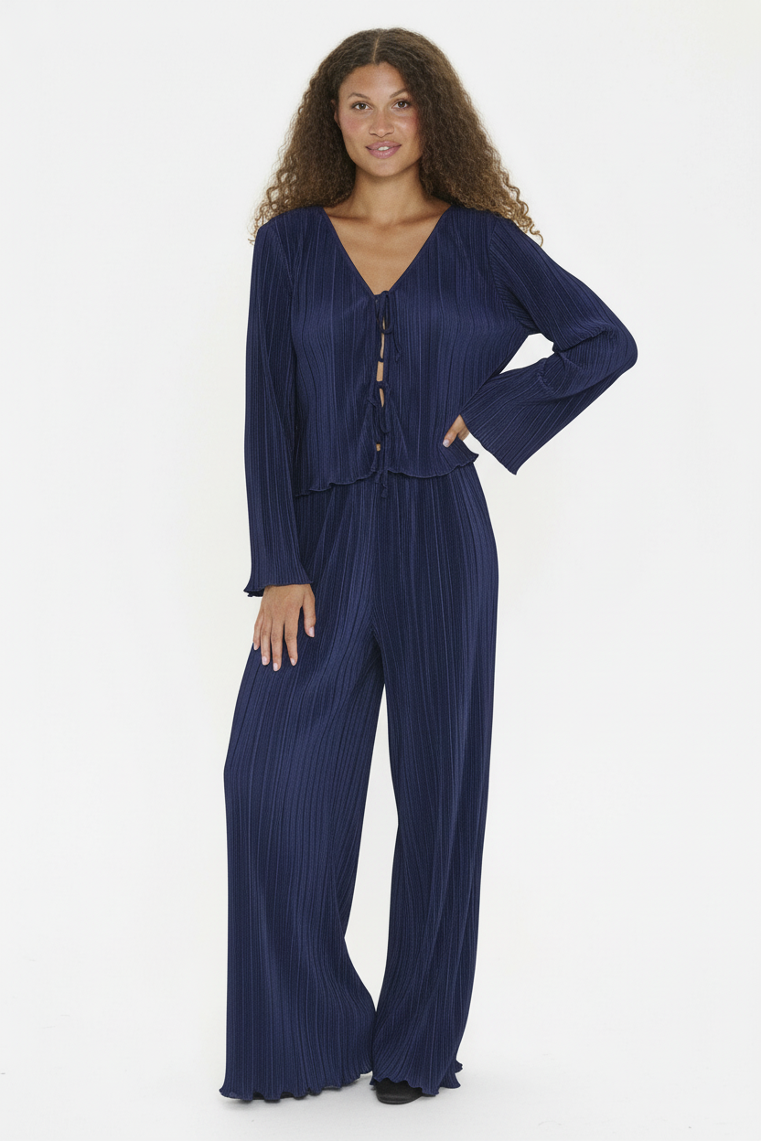 ZUNISZ TIE Blouse Eclipse - Lifestyle Full Body