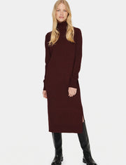 Saint Tropez MilaSZ Roll Neck Long Dress - Burgundy
